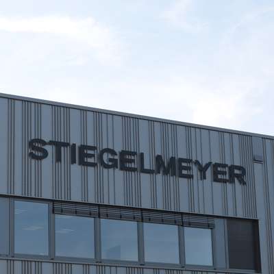 Our new state-of-the-art service and logistics centre opens in Herford.