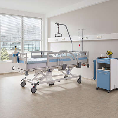 The economical Evario one hospital bed meets the requirements of international markets with its customised equipment options.